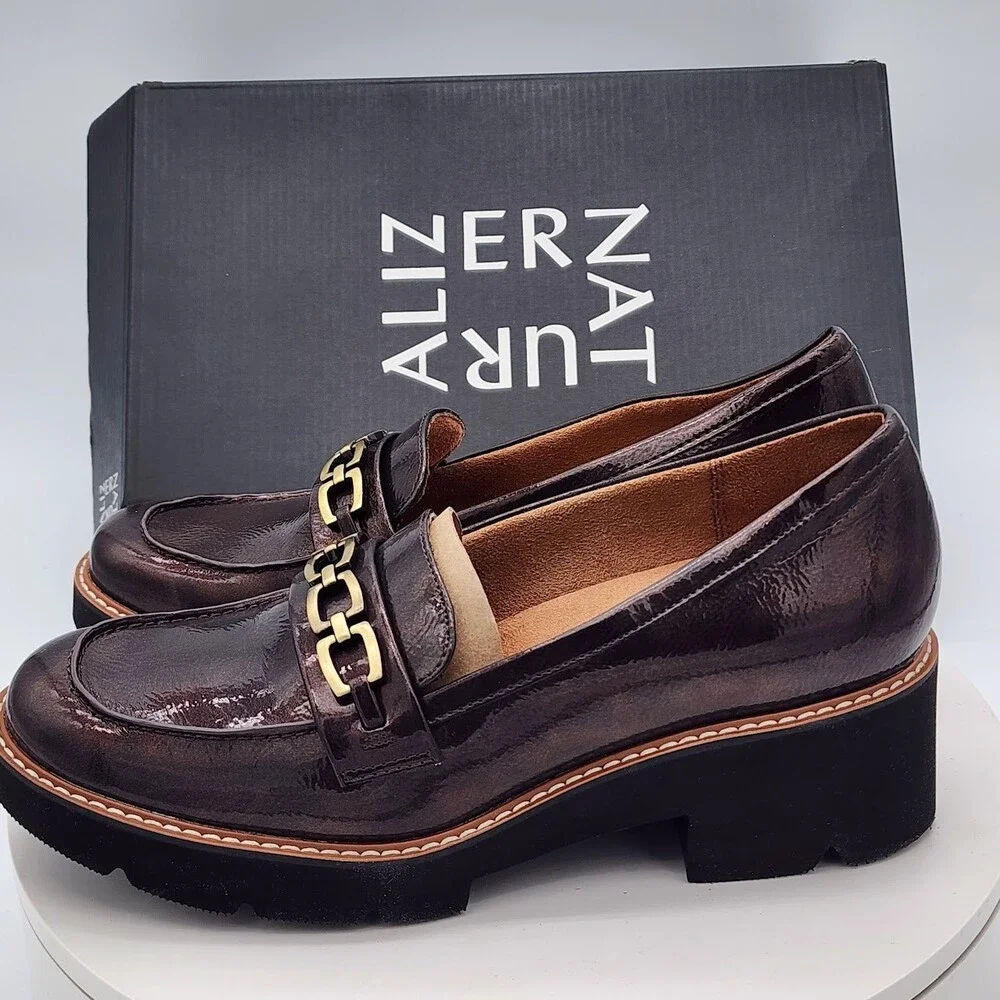 NEW Naturalizer Cabana Cinnamon Patent Chain Loafers Women's Size 9.5M Shoes